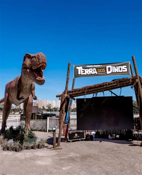 Brasil Ganhará Parque Temático De Dinossauros Jornal Da Manhã 50 Anos