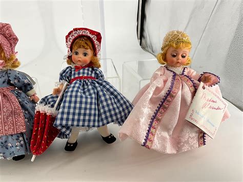 lot 4 madame alexander miniature showcase dolls in original boxes with tags including
