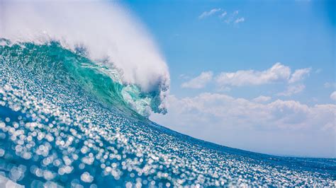 Wallpaper Waves High Tide Water Sky Blue Daylight 2560x1440