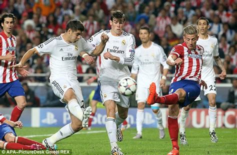 Последние твиты от toby alderweireld (@alderweireldtob). Southampton complete double swoop for Toby Alderweireld ...