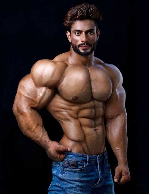 Muscle Morphs By Hardtrainer Indian Bodybuilder Muscle Men Hot Sex