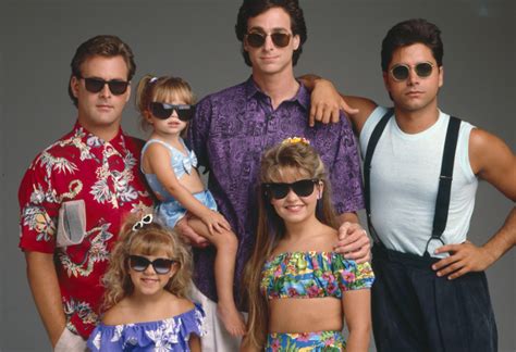 The Cast Photo For Lifetimes Full House Movie Is Unintentionally