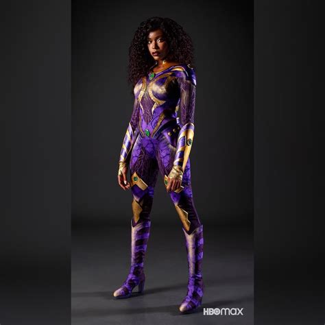 Anna Diops Starfire Costume For Titans Season 3 Revealed In New Photos Bounding Into Comics