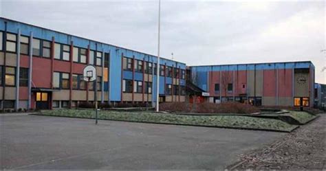 Hjällbo är en stadsdel och primärområde tillhörande stadsdelsnämndsområdet angered i nordöstra göteborg. Ett bevarandeprogram för allt och därmed inget - Yimby ...