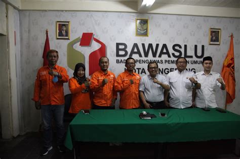 Exco Partai Buruh Kota Tangerang Audensi Dengan Bawaslu Kota Tangerang