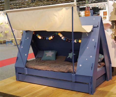 Canopy tents offer a quick, easy, and practical way to get shade, promote a business, or just add a new place to enjoy the outdoors. Kids Tent Cabin Canopy Bed » Gadget Flow