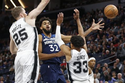 Karl Anthony Towns Is Evolving As A Passer Zone Coverage