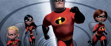The Incredibles Movie Review And Film Summary 2004 Roger Ebert