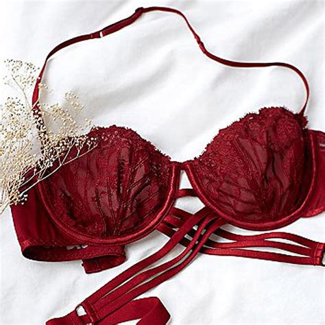 The Sexiest Thing To Wear This Valentine S Day To Make Their Heart Skip A Beat