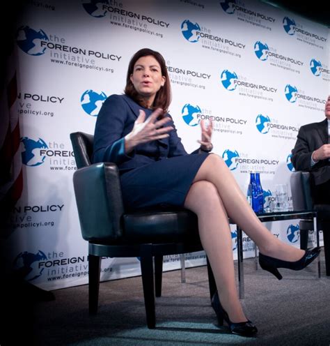 Love Jerking Off To Conservative Kelly Ayotte Free Softcore Pic