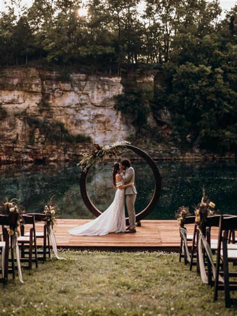 12 Lush Garden And Outdoor Wedding Venues Youll Love