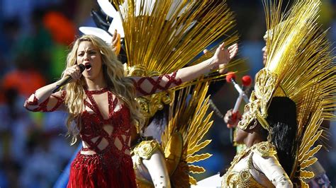 World Cup 2018 The Extraordinary Power Of The Football Song Bbc Culture