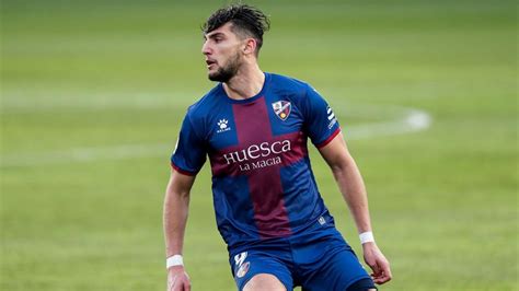 Los 22 convocados de luis de la fuente. Fútbol, mercado de fichajes | Rafa Mir, el delantero que ...