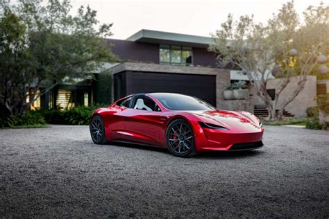 Tesla is accelerating the world's transition to sustainable energy with electric cars, solar and integrated renewable energy solutions for homes and businesses. The New Tesla Roadster Prototype Is On Rare Public Display ...