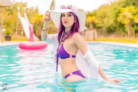 Pool Party Caitlyn From League Of Legends Gag