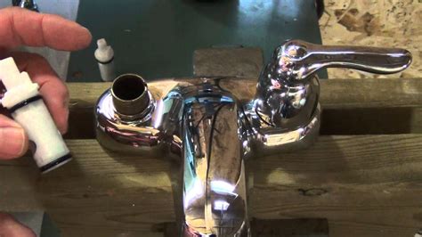 How to repair a leaking bathroom faucet. How To Remove A Moen Bathroom Faucet Handle | MyCoffeepot.Org