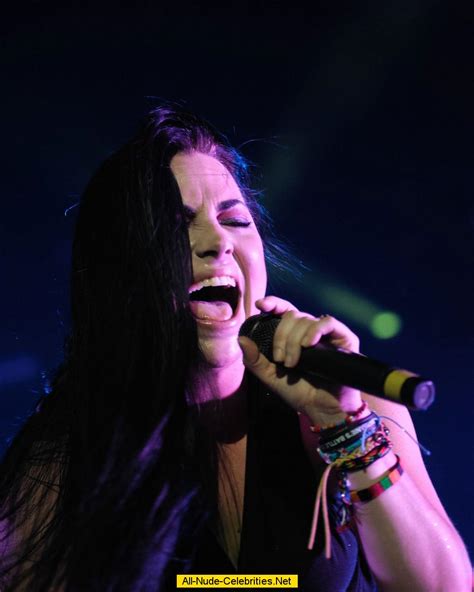 Amy Lee Performs Live At Wembley Arena