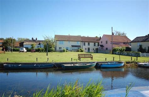 Cottages and vacation rentals in great yarmouth, england. Rivers End, West Somerton, Great Yarmouth, Norfolk ...