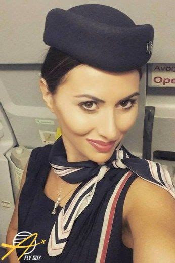 60 Sexy Flight Attendant Selfies From Around The Globe Artofit