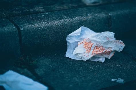 Can Picking Up Trash While You Walk Improve Your Mental Health