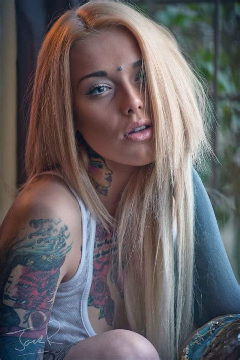 Lauren Brock Gorgeous Girls Ink Model Beauty