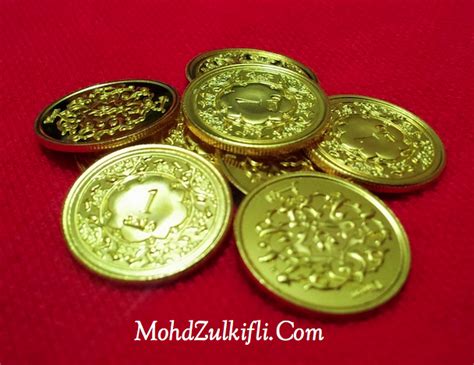 Kami menyediakan perkhidmatan menjual dan membeli public gold bar, public gold dinar, public gold silver dan sebagainya. Foto Emas Public Gold | MohdZulkifli.Com