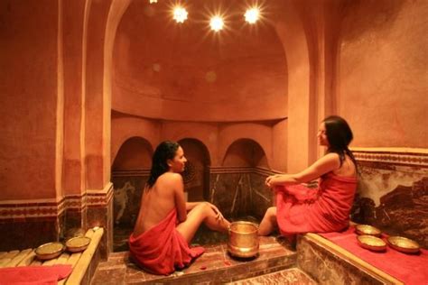Forget The Roman Admire The Moroccan Architecture Hammam Beautiful Arab Women Desert Tour