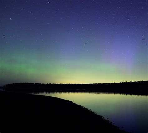 Vancouver Island Residents Spot Northern Lights Early Monday Morning