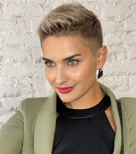 35 Edgy Short Haircuts For Women Wanting A Bold New Style In 2023