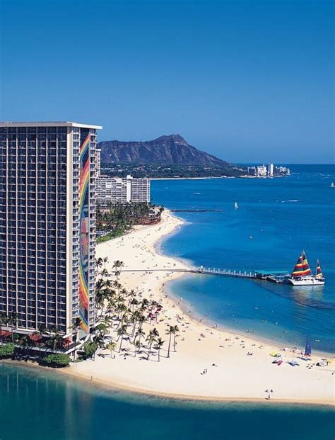 The Rainbow Tower At The Hilton Hawaiian Village This Is Where Ben And