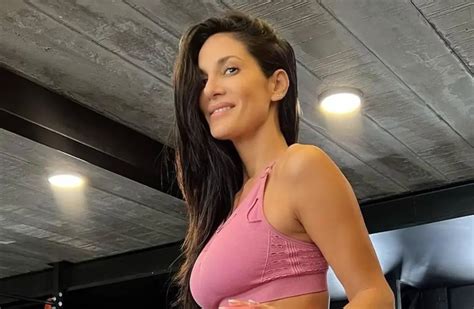 En Un Video Silvina Escudero Lució Su Cuerpo Bronceado Con