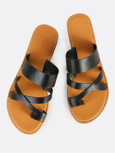 Faux Leather Toe Ring Sandals Black Sheinsheinside