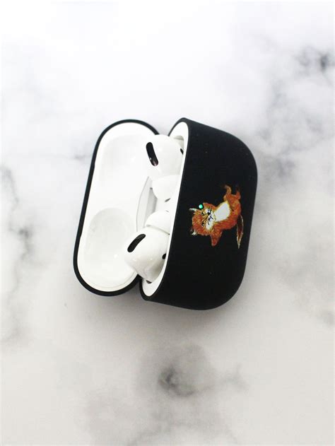 We offer a flat rate shipping across all orders no matter how many items you purchase. MAISON KITSUNÉ - Airpods Pro case - エアーポッズプロケース | ADDICT ...
