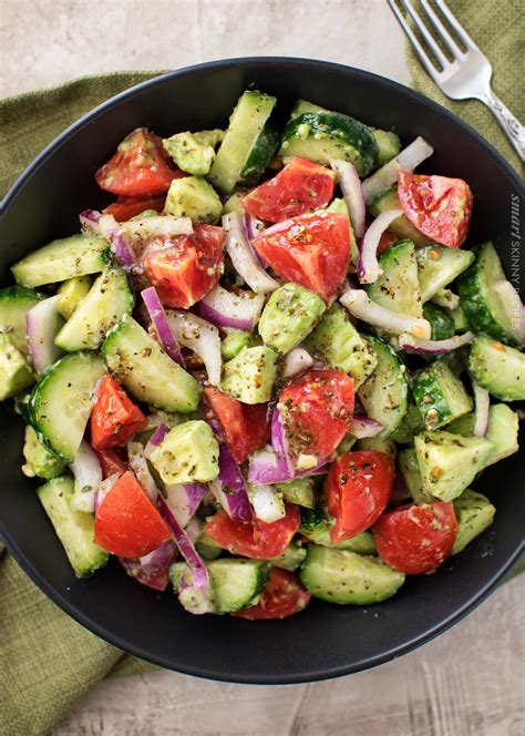 Greek Inspired Tomato And Avocado Salad The Chunky Chef