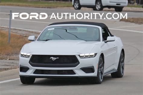 2024 Ford Mustang Ecoboost Convertible In White Photos