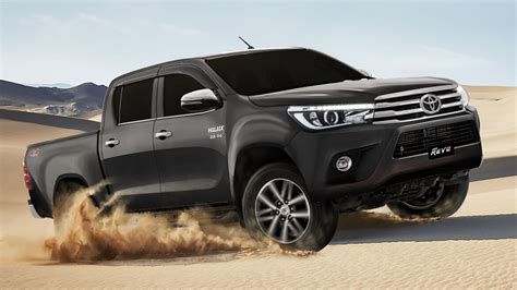 2018 Toyota Hilux Revo Launched With New 28l Engine Carspiritpk