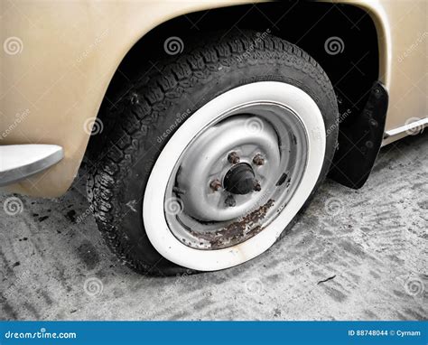 Flat Tire Of Old Car Editorial Stock Image Image Of Antique 88748044