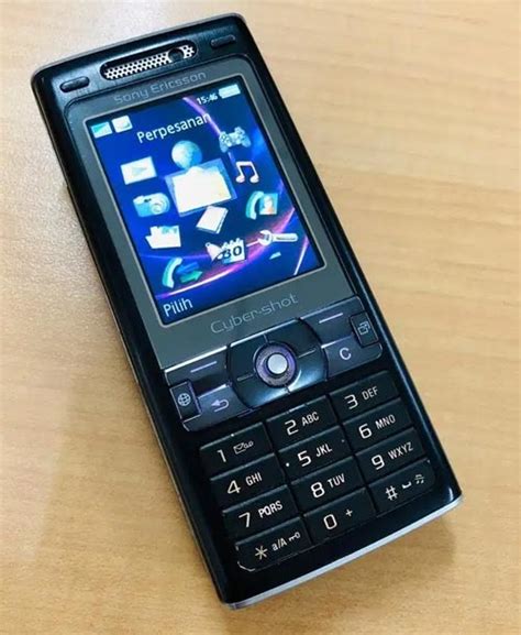 5 Iconic And Revolutionary Camera Phones From The 2000s That Paved The