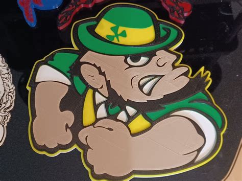 Stl File Notre Dame Fighting Irish Leprechaun Logo Wall Mounted・3d