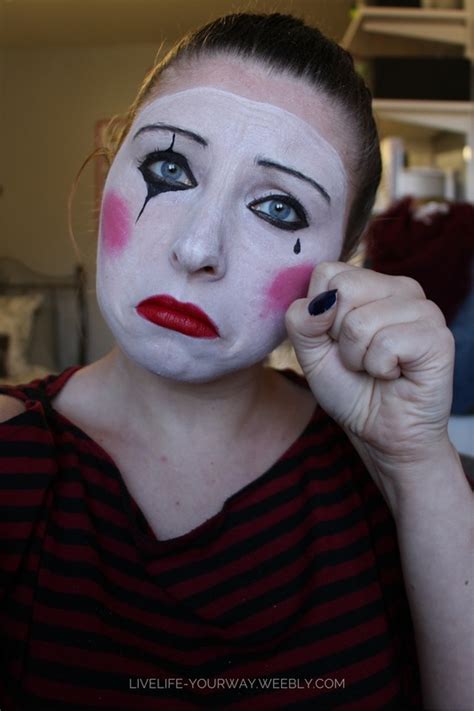 how to do easy halloween mime makeup live life your way