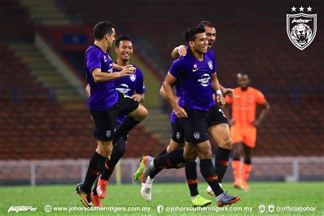 Goal² penalti malaysia vs indonesia. PKNS FC vs JDT : Harimau Selatan mudah tewaskan PKNS FC ...