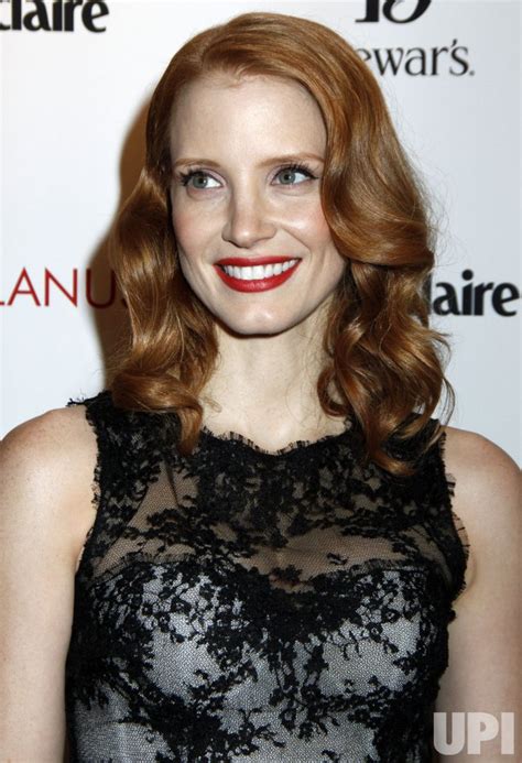 Photo Jessica Chastain Arrives For The Coriolanus Premiere In New York Nyp20120117205