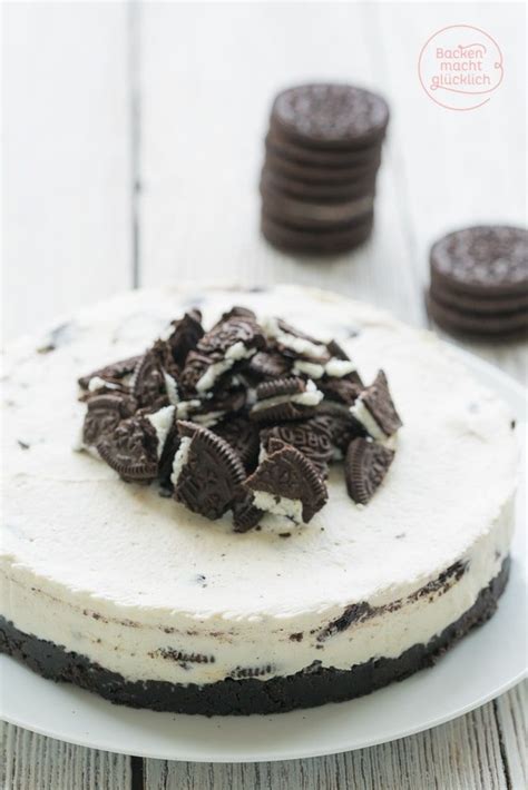 I suggest letting the cream cheese soften to room temperature before mixing up the cheesecake filling so that it comes out much. Oreo-Torte ohne Backen | Backen macht glücklich | Rezept ...