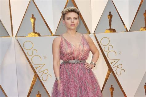 Scarlett Johansson Will No Longer Play Transgender Man In Movie I Have Great Admiration And