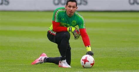 Rodolfo cota le dedicó el partido de la final del guardianes 2020 a su tío jaime. Rodolfo Cota es llamado de último momento al tricolor