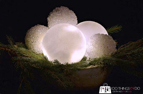 Glowing Snowballs Diy Christmas Lights Snowball Christmas Crafts
