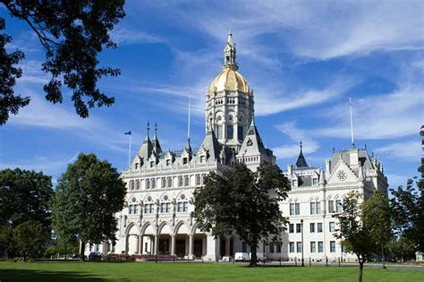 20 Connecticut Landmarks To Tick Off Your 2023 Bucket List