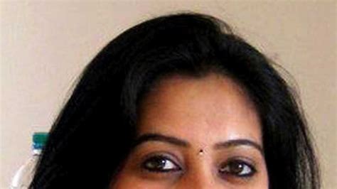 Savita Halappanavars Husband Welcomes Apology Of Midwife