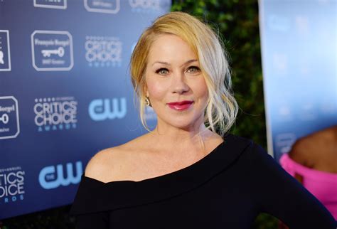 Christina Applegate Talking Of Multiple Sclerosis Shows Bravery Ms Society