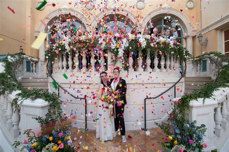 Lesbian Wedding Inspiration Las Vegas Lgbtq Wedding At Bellagio Las